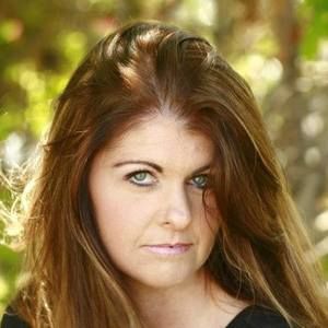 Meet your Posher, Paula